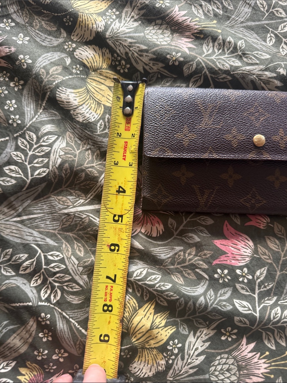 Louis Vuitton Monogram Canvas Trifold Wallet in Brown with Gold Snap - Picture 7 of 7